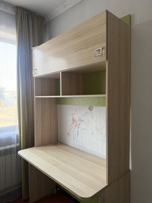 Детский гарнитур в хорошем состоянии