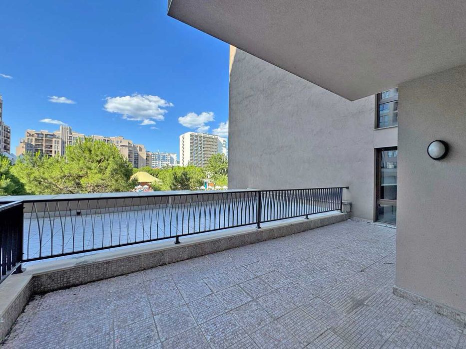 Продава се Двустаен апартамент в к.к. Слънчев бряг - 89 кв.м за 1124 €/кв.м - Снимка #9