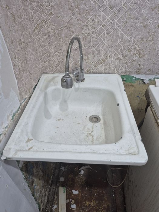 Раковина продам.