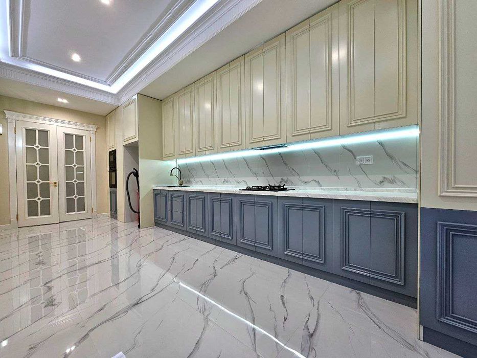 Сдаётся 3х комнатная квартира!  ЖК Казахстан! Ц-5 Алайский рынок!