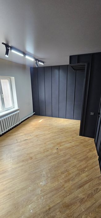 Сдам в аренду офис 70 кв м