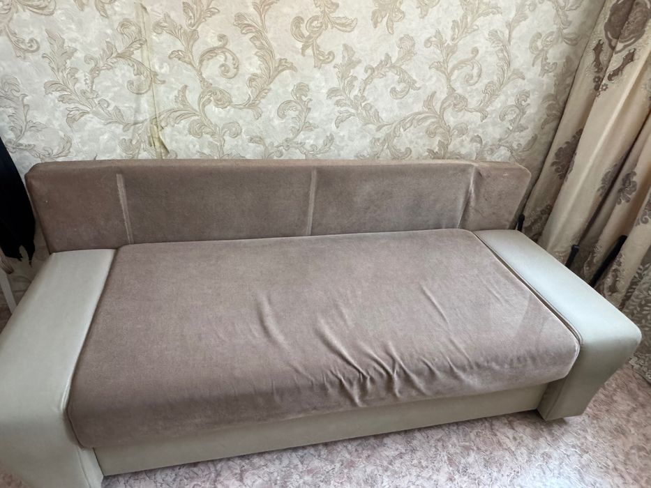 Продам     Диван