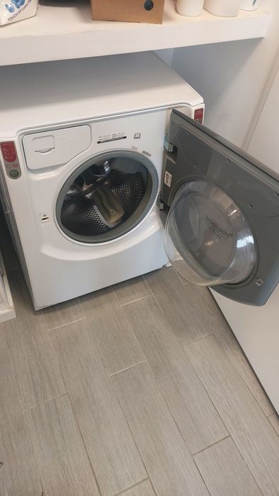 Masina de spalat cu uscator hotpoint ariston AQD970D49
