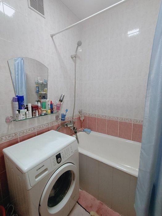 Продаётся 3/1/4 Авиасозлар 4, метро Яшнобад
