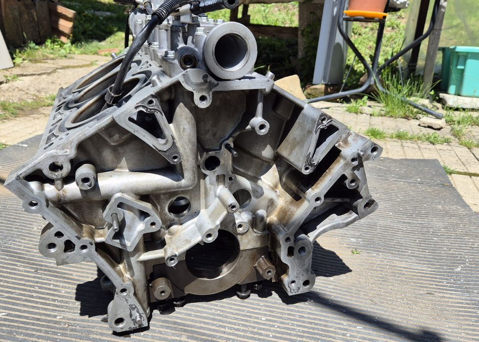 Hyundai Sonata 3.3 Бензин Блок