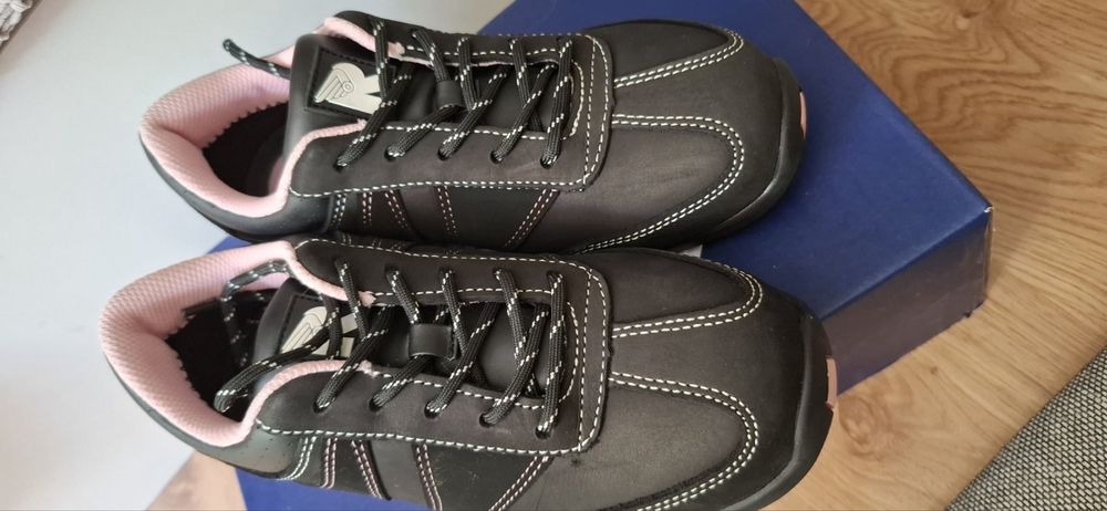 RUNNEX дамски ADR-ки чисто НОВИ!