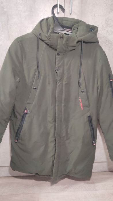 Зимняя куртка на мальчиков