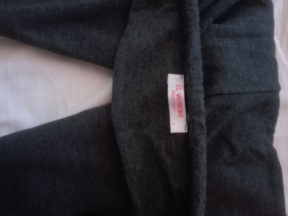 Дрехи за бремени майки.