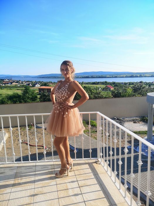 Маркови рокли -нови-Massimo Dutti, RiverIsland,Megz