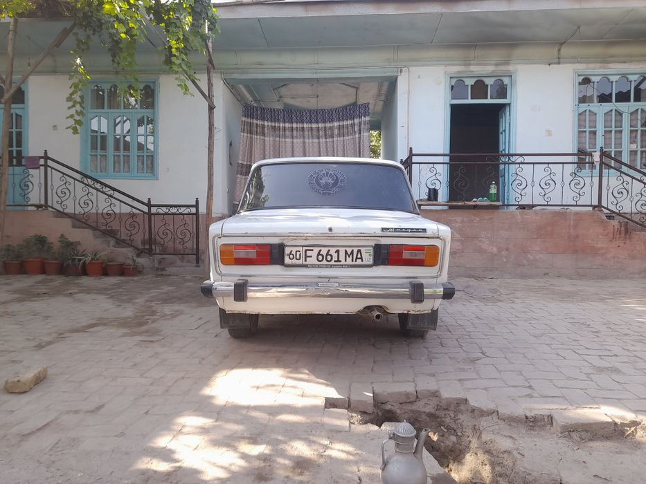 Машина сотилади Ваз2103