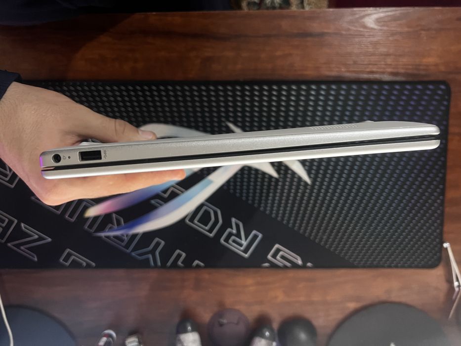 Продаю ноутбук HP