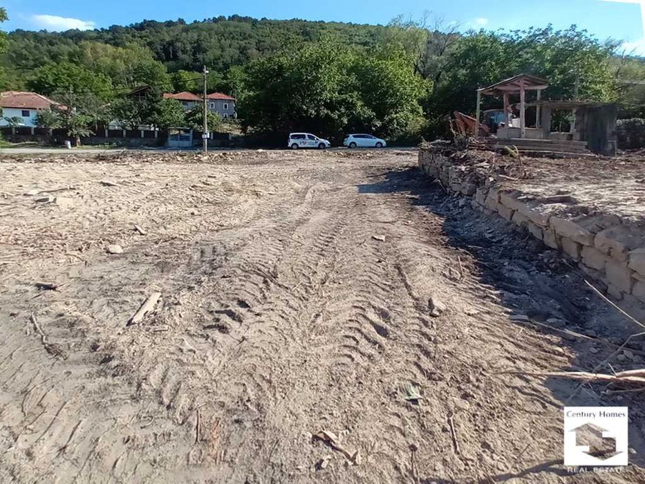 Продава се Парцел в с. Ялово, Област Велико Търново - 850 кв.м за 47 €/кв.м - Снимка #6