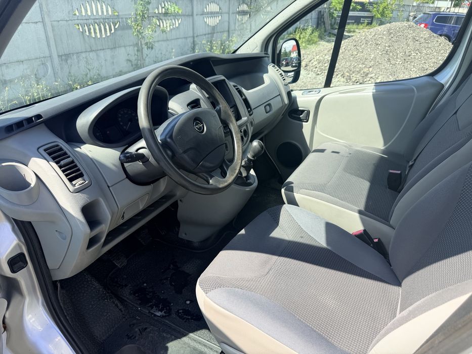 Opel Vivaro 2.0d (Renault Traffic)