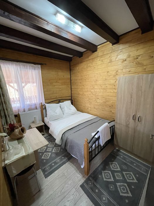 Vand Cabana Baile Figa Beclean, 3 dormitoare, Aleea 2