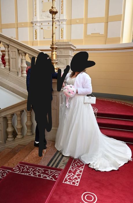Vand rochie de mireasa