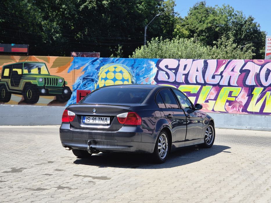 BMW 318d E90 2.0 Diesel 2006 – 2 Seturi Jante + Anvelope