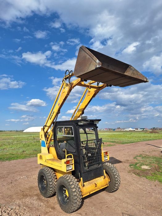 Бобкат минипогрузчик МКСМ 800
