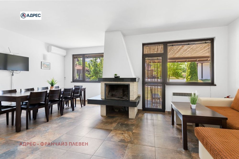 Продава се Къща в с. Орешак, Област Ловеч - 166 кв.м за 1173 €/кв.м - Снимка #4