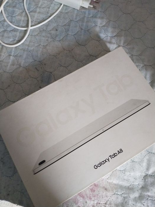 Планшет Samsung galaxy tab 8