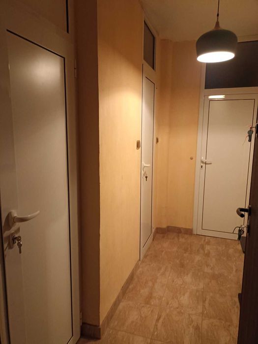 Отдава се под наем Едностаен апартамент Люлин 10