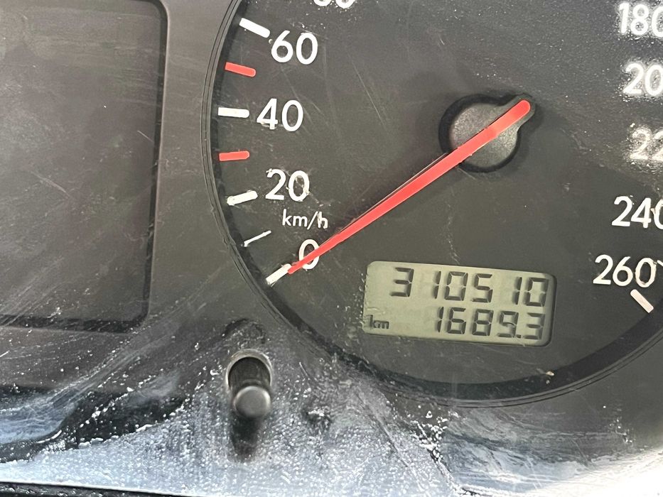 VW GOLF 4 Coupe 1.6 benzina 2002