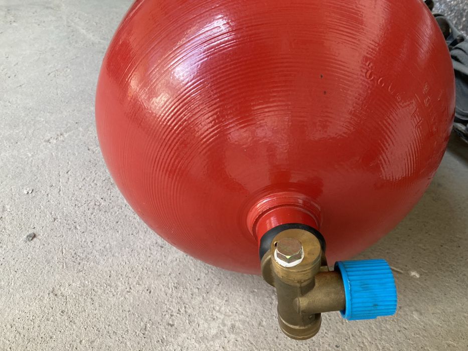 Gaz balon 65 tali yengi xolatda