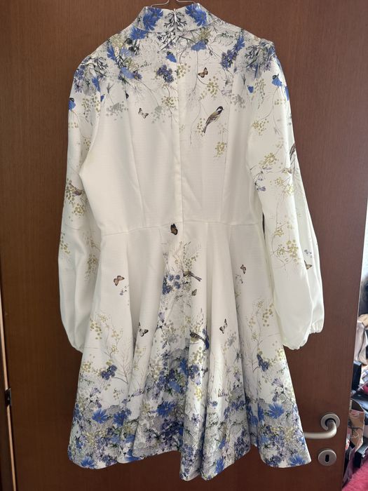 Елегантна Рокля с цветя и камъни тип Zimmerman