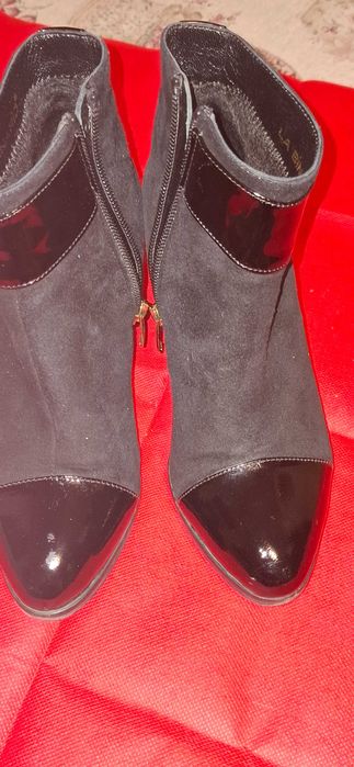 зимни дамски ботуши и боти