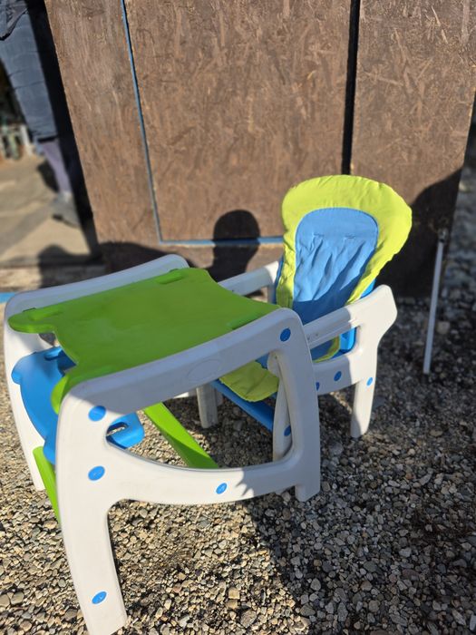 Детский столик и стул