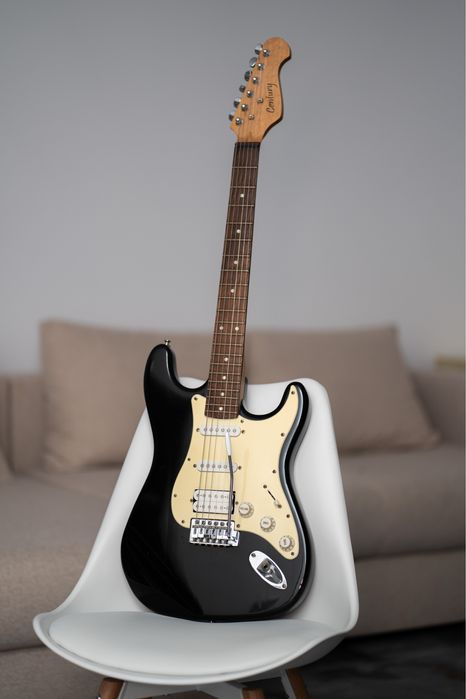 Chitară electrică Century Stratocaster PF Black + Amplificator 20W
