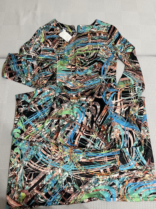 Продаю новые вещи 44 размер