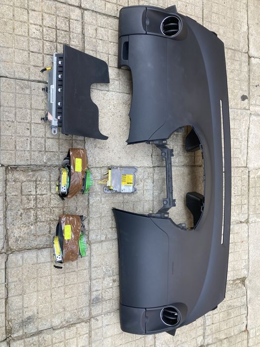 Арматурно табло за тойота ярис/Toyota yaris 09-11г