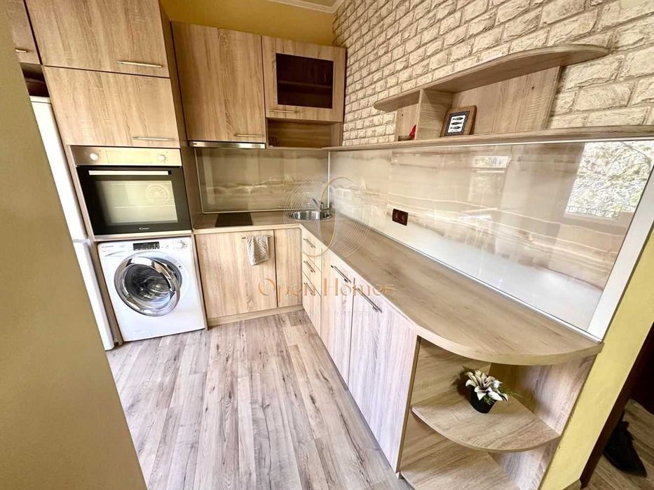 Продава се Двустаен апартамент в Пловдив, Съдийски - 53 кв.м за 1982 €/кв.м - Снимка #8