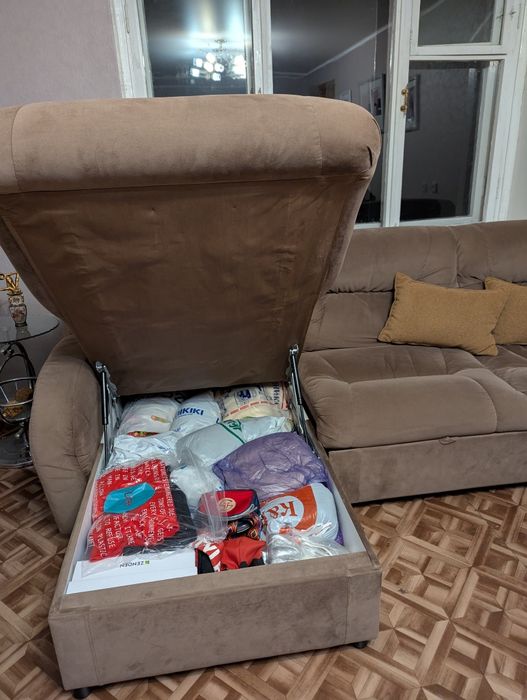 Продам угловой диван