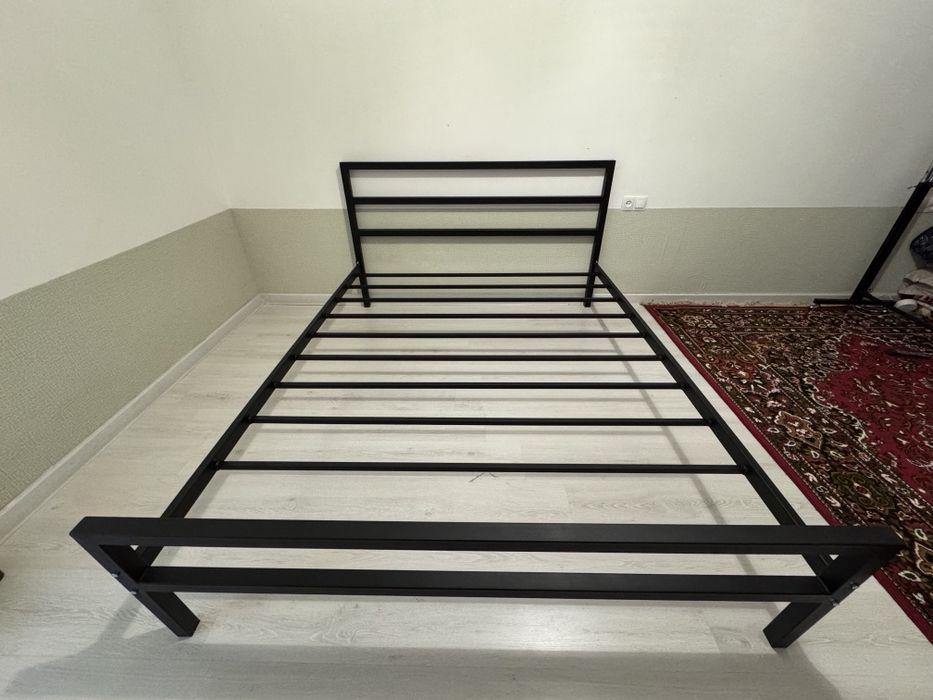 Модель: ARISTO  металлическая двуспальная кровать. TEMIR KRAVAT