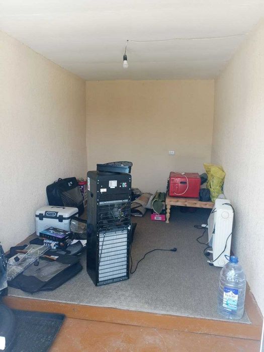 Ferma  sotiladi, 13.3 sotx  40 ta buqa yoki ot boqishga mo'ljallangan