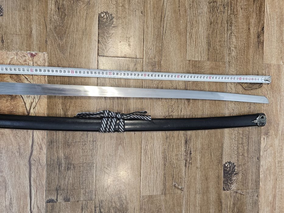 Sabie Katana cu teacă