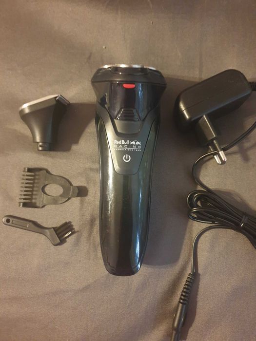 Самобръсначка Red Bull Rasing