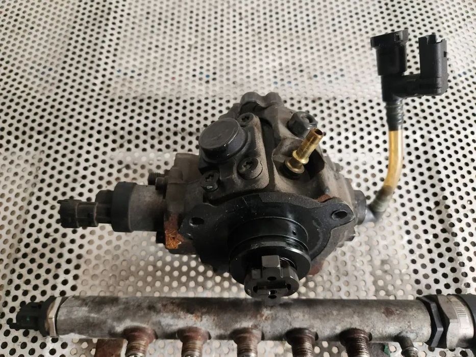 Kit Injectie Injectoare Pompa Rampa Peugeot 2.2 Diesel Hdi 407 607 4007 Citroen C5 C6 C8 C-Crosser