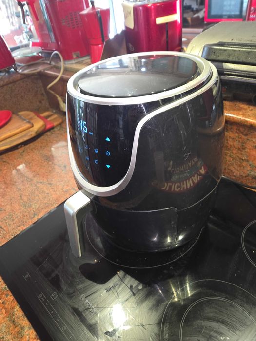 Еър Фрайър  Home Essentiales 1500w 6,5l