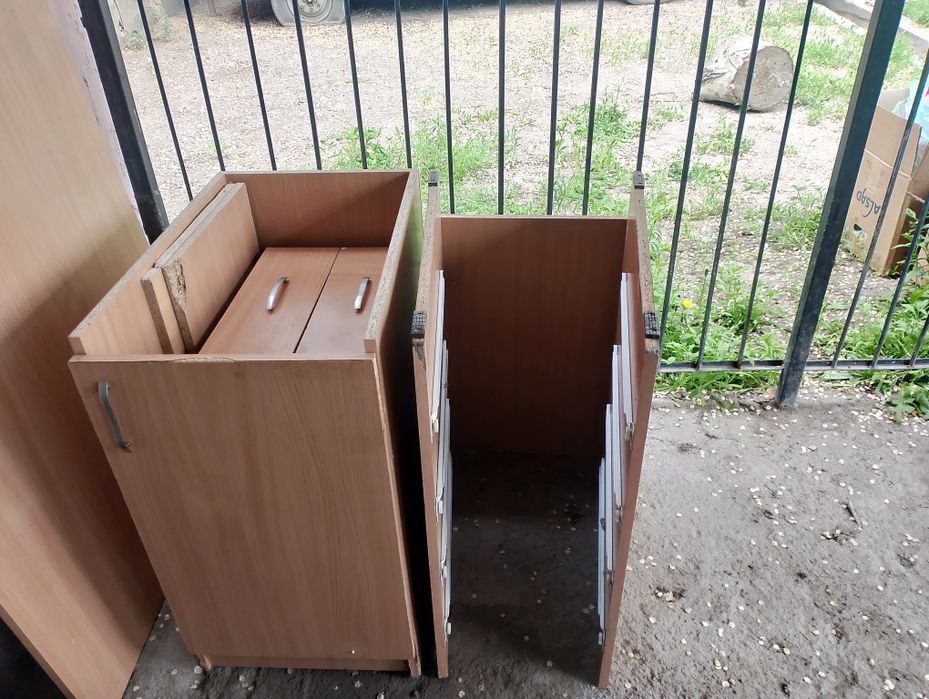 Тумба  шкаф  б у