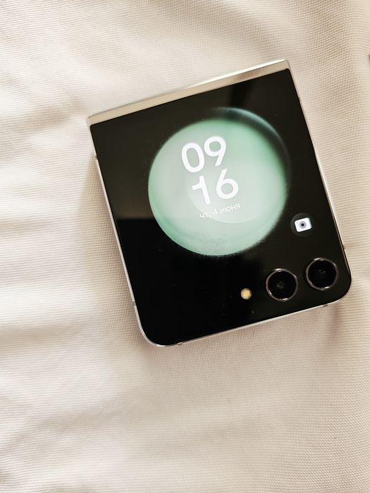 Samsung Z flip 5