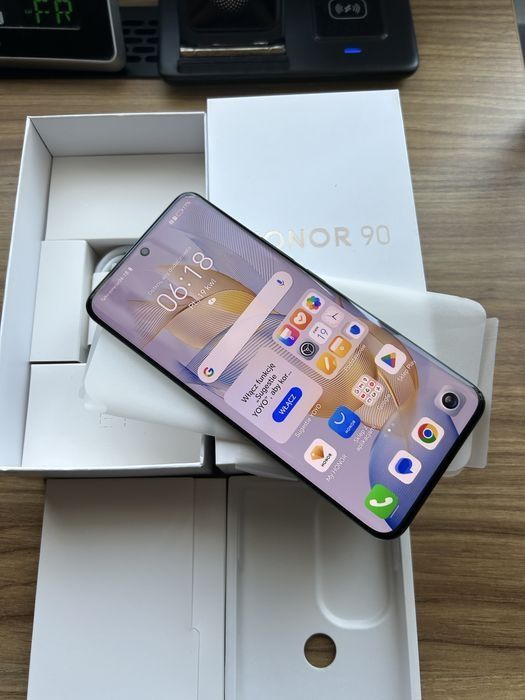Schimb vând telefon Honor90 5G