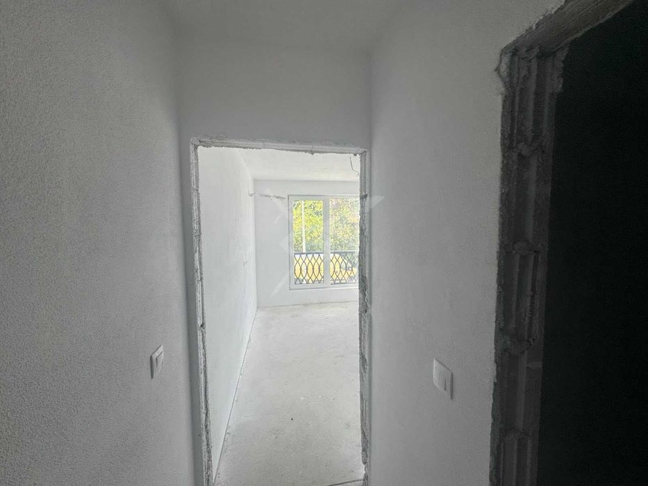 Продава се Двустаен апартамент в Созопол - 62 кв.м за 1484 €/кв.м - Снимка #3