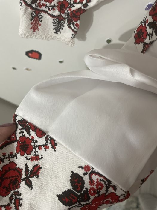 Rochie traditionala fete 1-2 ani