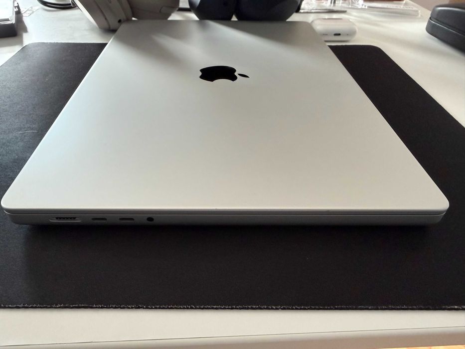 apple macbook pro m2 - Laptopuri oferte online | OLX.ro