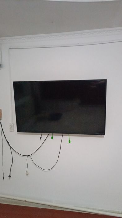 Манитор для пк Еленберг