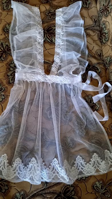 Школьный фартук белый