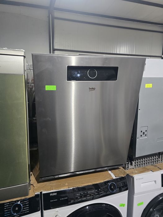 Нова съдомиялна за под плот Beko три кошници 14 комплекта