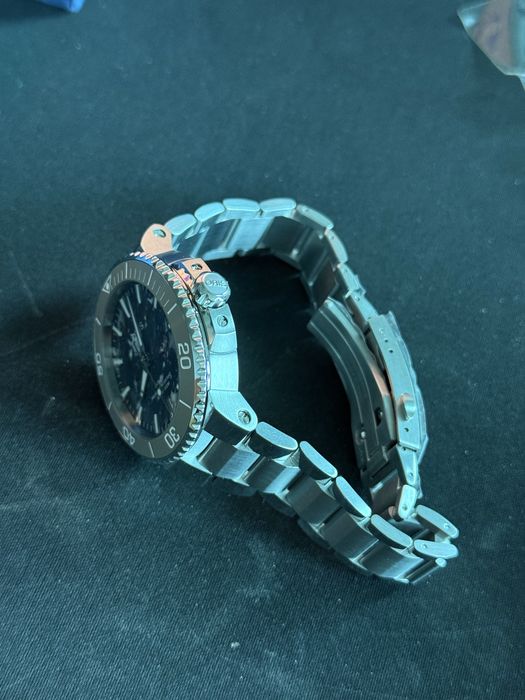 Oris Aquis Upcycle Date 41.5mm Мъжки автоматичен часовник